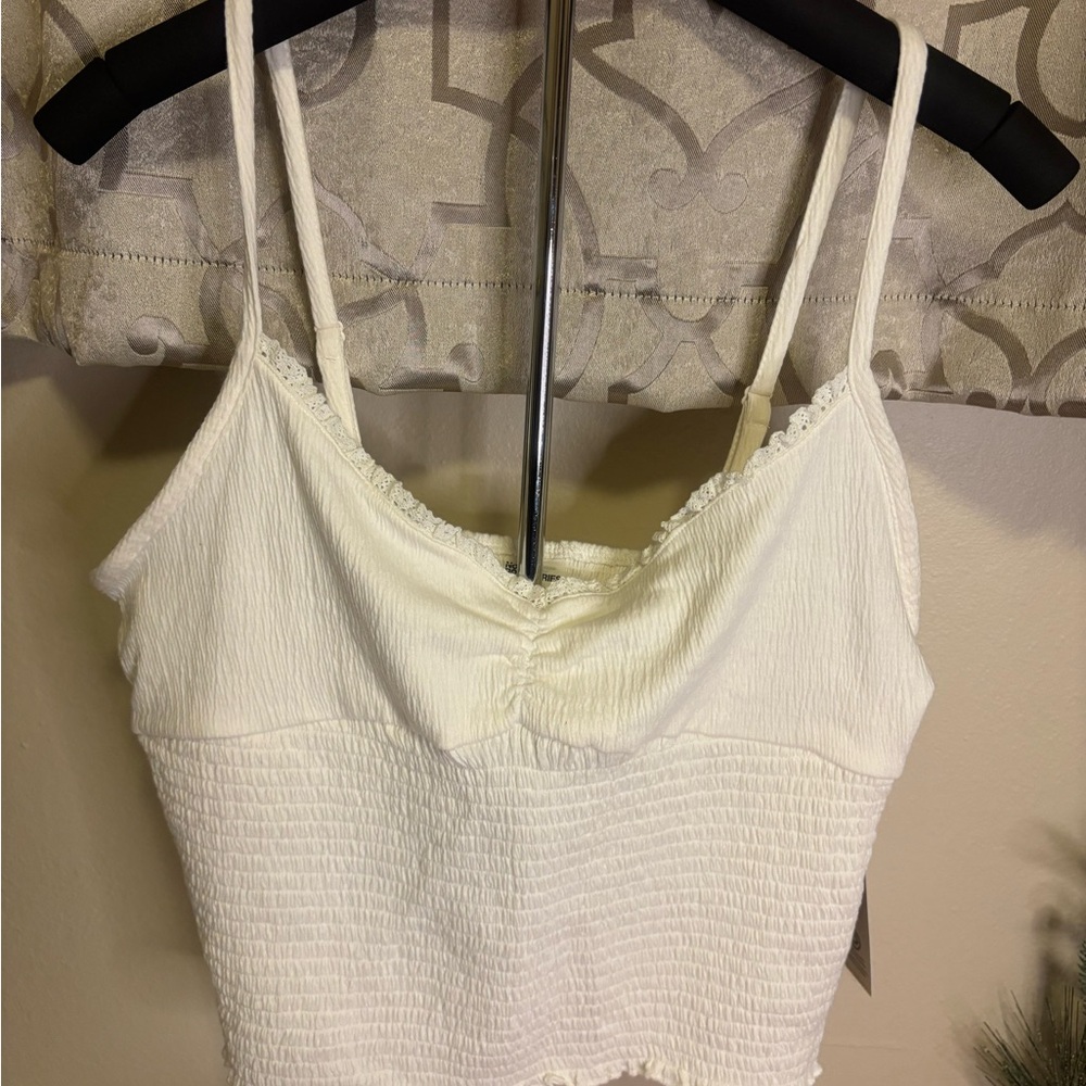No Boundaries White Ruched Camisole new with tags !